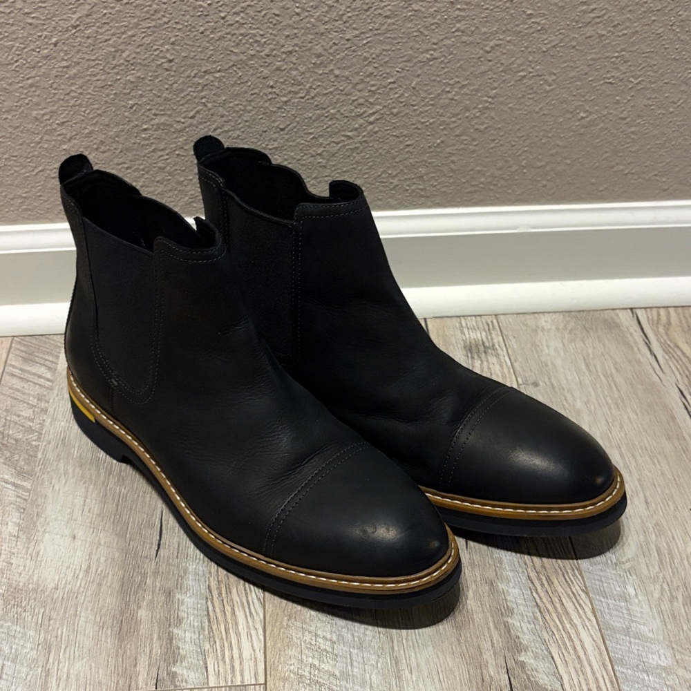 Cole Haan Black Leather Chelsea Boots with Contrast Stitching